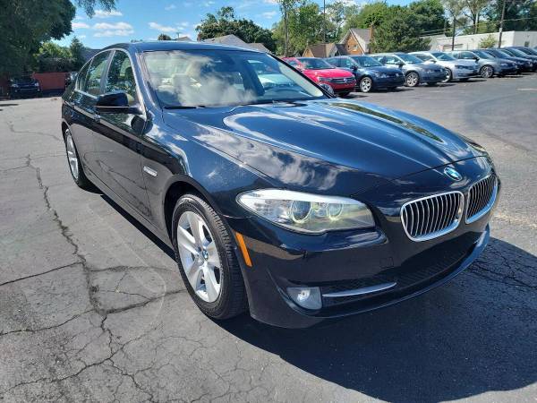 2013 BMW 5 Series 528i xDrive AWD 4dr Sedan - TEXT OR - cars & for sale in Grand Rapids, MI – photo 4