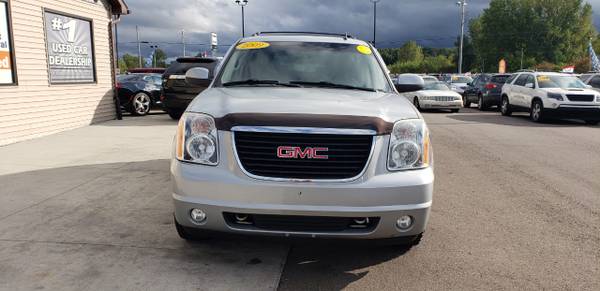 RECENT ARRIVAL! 2009 GMC Yukon SLT 4WD for sale in Chesaning, MI – photo 2