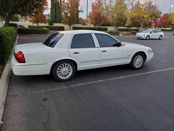 2009 Mercury Grand Marquis - cars & trucks - by owner - vehicle... for sale in Elk Grove, CA – photo 5