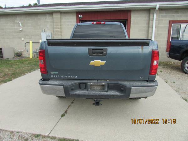 2012 Chevy silverado ext cab - - by dealer - vehicle for sale in Manly, IA – photo 2
