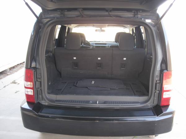 *$995 Down *$329 Per Month on this 2011 JEEP LIBERTY SPORT 4X4! for sale in Modesto, CA – photo 20