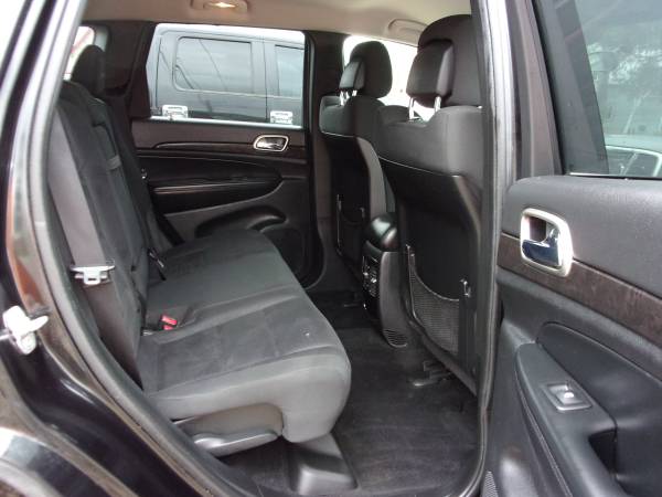 2011 Jeep Gr Cherokee - - by dealer - vehicle for sale in Westby, WI – photo 11