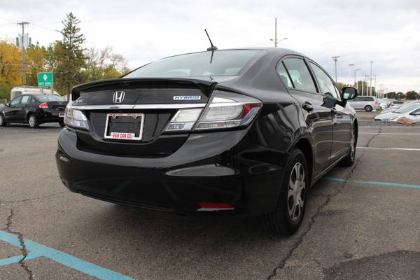 2013 Honda Civic Hybrid *Clearance* *PRICE REDUCED* - cars & trucks... for sale in Mount Clemens, MI – photo 5