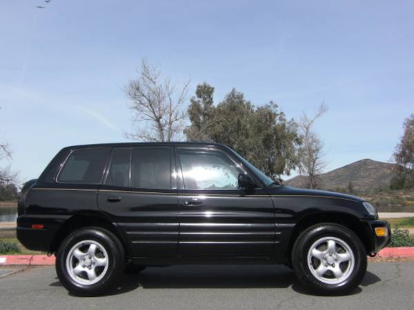 2000 TOYOTA RAV4 L, ONLY 25K ORIGINAL MILES, SUPER CLEAN SUV, LIKE NEW for sale in El Cajon, CA – photo 4