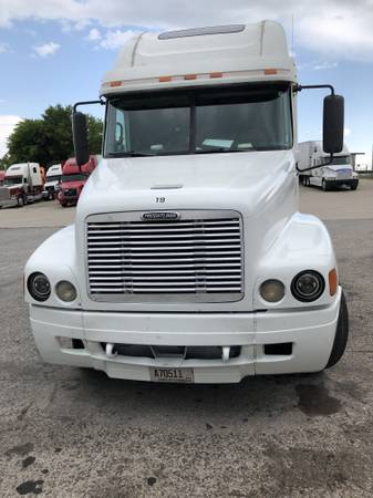 Freightliner Century for sale for sale in Bowling Green , KY – photo 17