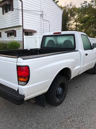 98 Mazda b2500 pick up for sale in Brightwaters, NY – photo 3