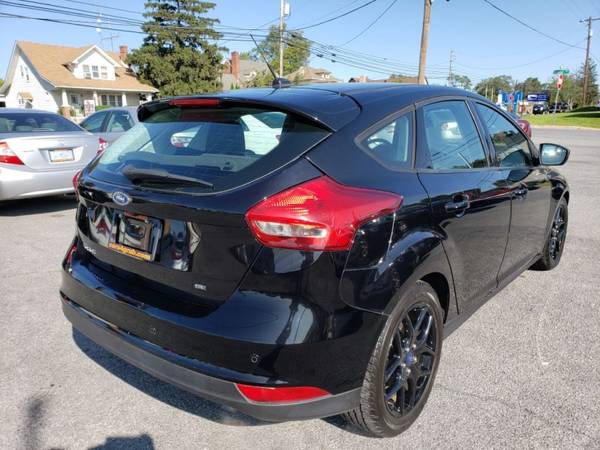 2016 FORD FOCUS SE with - cars & trucks - by dealer - vehicle... for sale in Winchester, District Of Columbia – photo 3