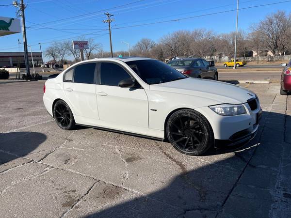2006 BMW 3 Series 325i (Bargain) - - by dealer for sale in Sioux Falls, SD – photo 4