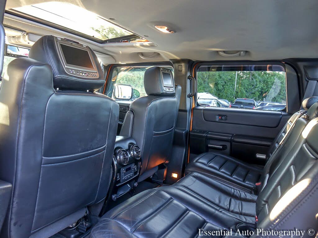 2006 Hummer H2 SUT Base for sale in Countryside, IL – photo 12