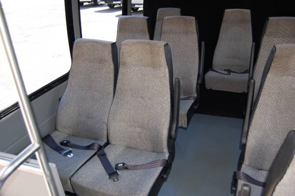 VERY NICE 15 PERSON MINI BUS....UNIT# 5648T for sale in Charlotte, NC – photo 10
