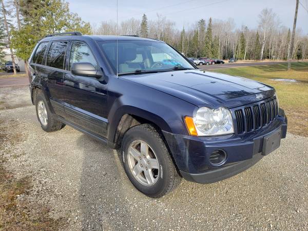 2005 Jeep Grand Chrokee Laredo 4x4 - V6, drives great! - cars &... for sale in Chassell, MI