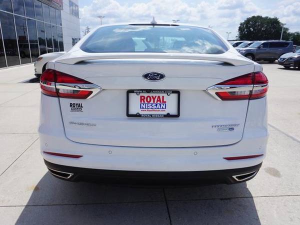 2019 Ford Fusion Titanium AWD sedan Oxford White for sale in Baton Rouge , LA – photo 7