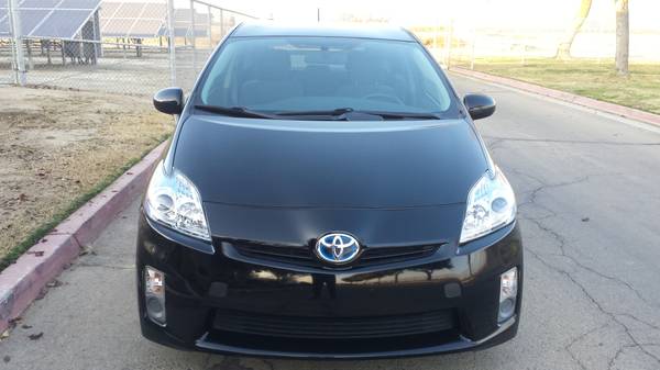 2010 Toyota Prius, New Hybrid Battery from Toyota, CLEAN TITLE -... for sale in Selma, CA – photo 8
