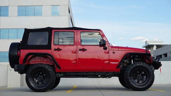 2011 Jeep Wrangler Unlimited *(( LIFTED LOW MILES ))* 4 DOOR for sale in Austin, TX – photo 9