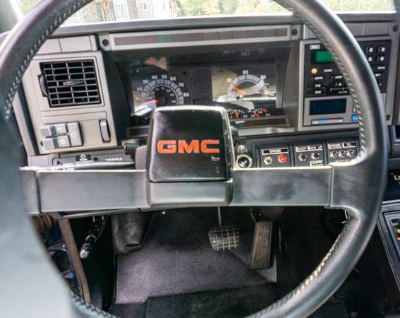 2001 GMC c6500 Topkick Box Truck for sale in Forest, VA – photo 7