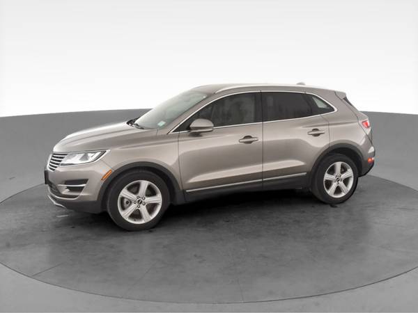2017 Lincoln MKC Premiere Sport Utility 4D suv Silver - FINANCE... for sale in Fort Collins, CO – photo 4