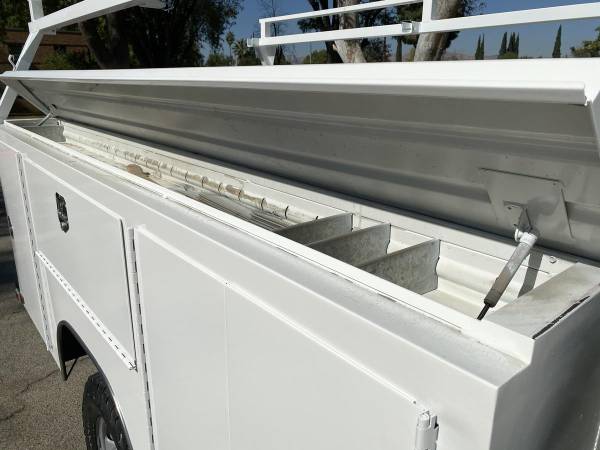 2006 Ford F-350 F350 F 350 4x4 Service Body with Rack 9 Utility... for sale in Los Angeles, CA – photo 11