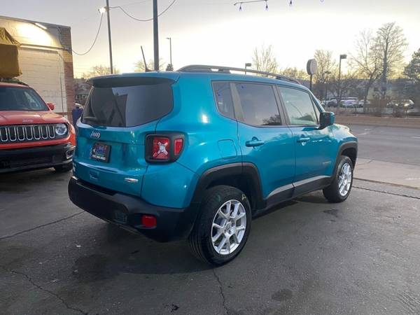 2019 Jeep Renegade Latitude 4x4 4dr SUV - - by dealer for sale in Englewood, CO – photo 9