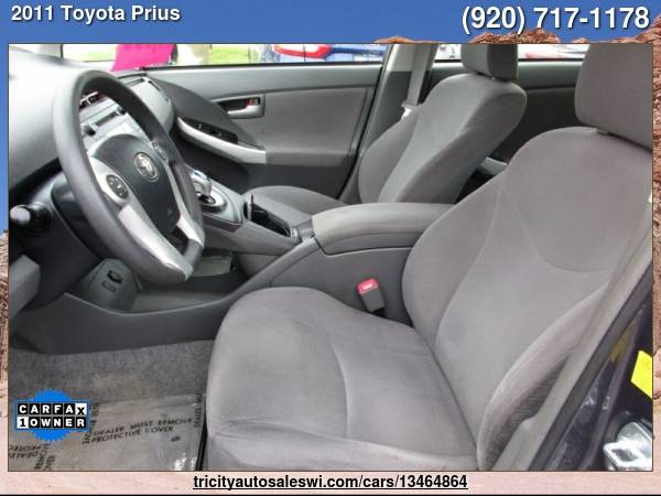 2011 Toyota Prius Two 4dr Hatchback Family owned since 1971 - cars &... for sale in MENASHA, WI – photo 10