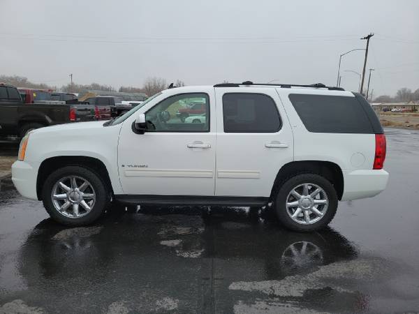 2009 GMC Yukon 4WD 4dr 1500 SLT w/4SB - - by dealer for sale in Payette, ID – photo 2