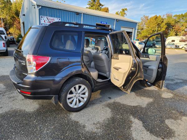 2011 Subaru Forester 2 5X Limited AWD 4dr Wagon Good Miles Ready to for sale in Milford, NH – photo 20