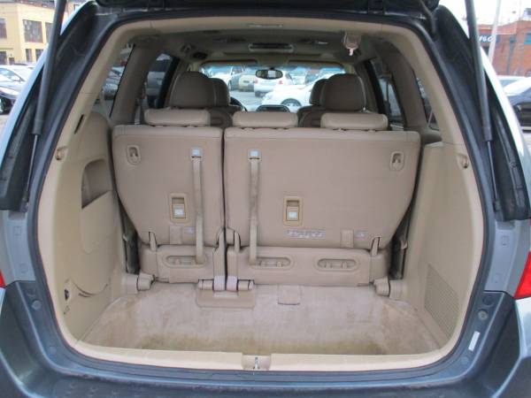 2006 Honda Odyssey EX-L **DVD/Leather and Clean Title** for sale in Roanoke, VA – photo 22
