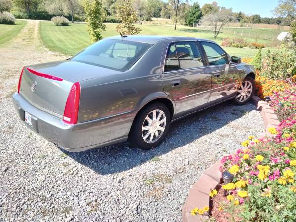 2007 Cadillac DTS for sale in New Vienna, OH – photo 10