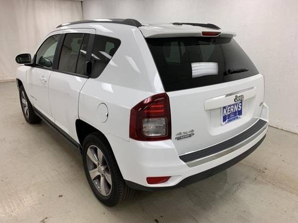 2016 JEEP COMPASS! 4X4! HEATED LEATHER! $0/DN $279/MO! ONLY 33K MILES! for sale in Chickasaw, OH – photo 2