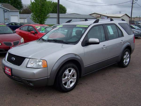 **2007 FORD FREESTYLE AWD 3RD ROW 132K**WE FINANCE**BAD CREDIT... for sale in Sioux Falls, SD – photo 2