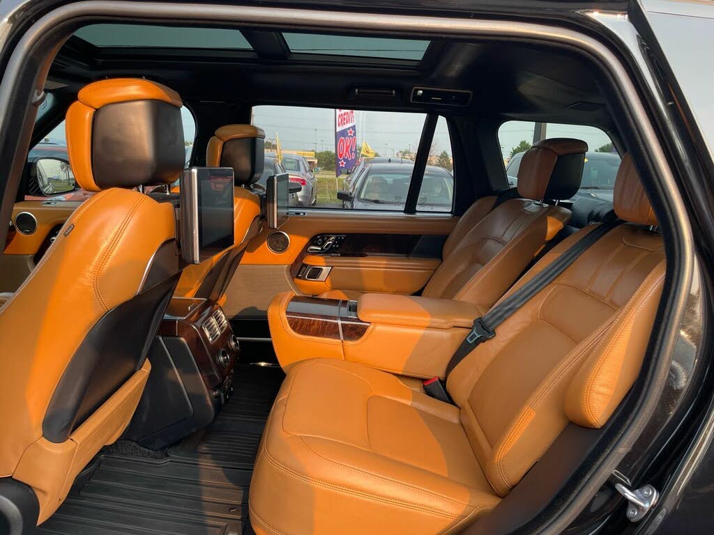 2019 Land Rover Range Rover V8 SVAutobiography Dynamic 4WD for sale in Machesney Park, IL – photo 15