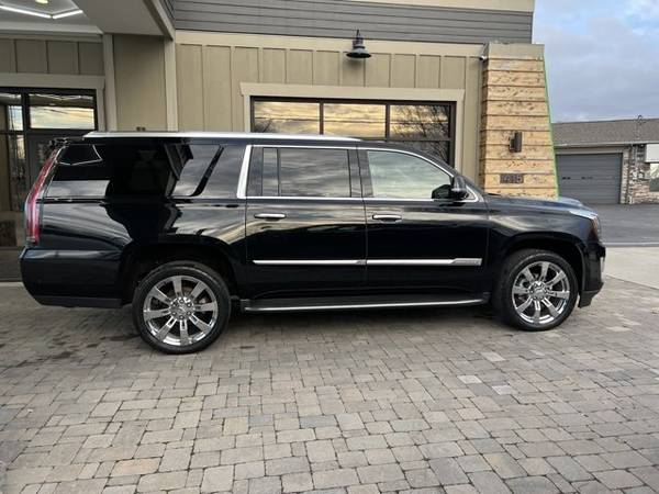 2019 Cadillac Escalade ESV Luxury - - by dealer for sale in Murfreesboro, TN – photo 6