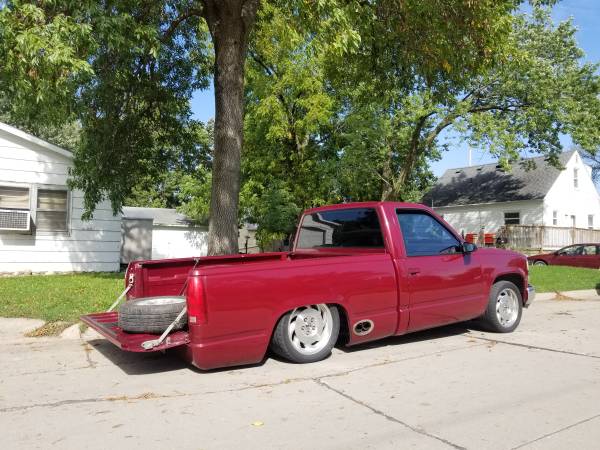1989 Chevy shortbox 1/2 ton on air suspension for sale in Ames, IA – photo 9