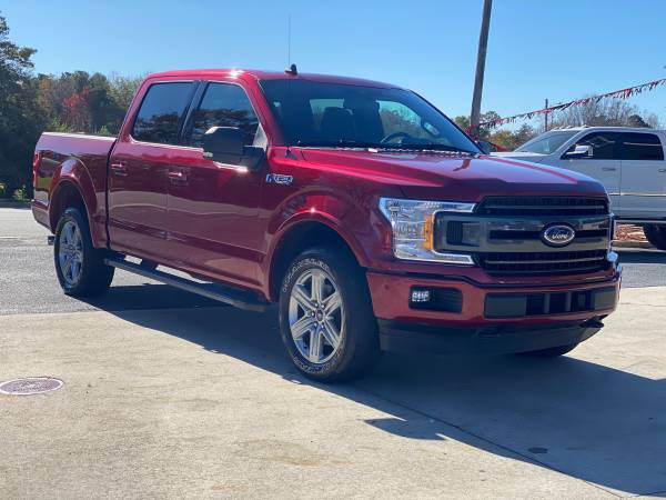 19 Ford F-150 XLT 4x4 clean title one owner clean CARFAX locally... for sale in Easley, SC – photo 3