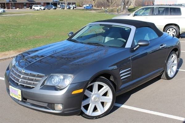 2005 CHRYSLER CROSSFIRE Limited ! WE INVITE YOU TO COMPARE! - cars for sale in Minnetonka, MN – photo 2