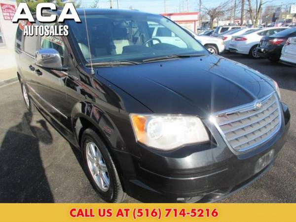 2010 Chrysler Town and Country 4dr Wgn Touring Plus Minivan - cars & for sale in Lynbrook, NY – photo 7