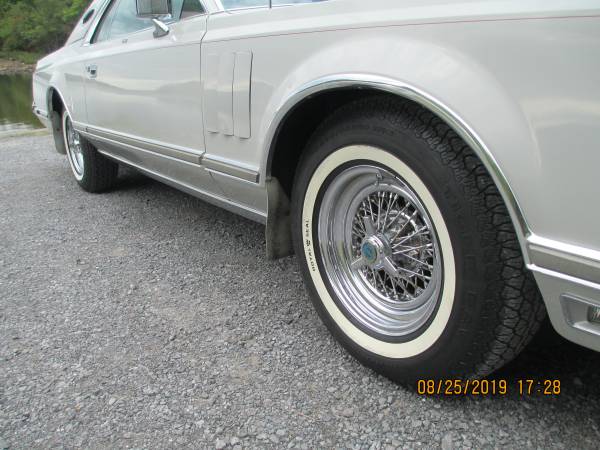 1977 Lincoln Continental Mark v Cartier for sale in Windber, PA – photo 4
