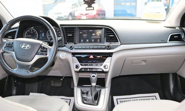 2017 Hyundai Elantra SE - ONE OWNER! for sale in Salem, MA – photo 11