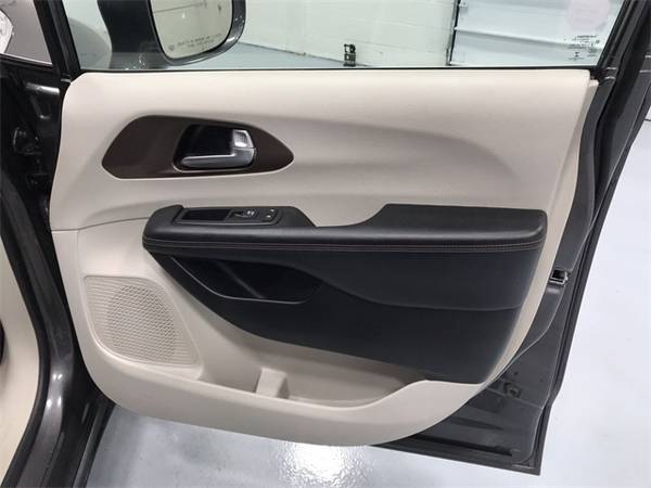 2017 Chrysler Pacifica Touring L with - cars & trucks - by dealer -... for sale in Wapakoneta, OH – photo 17