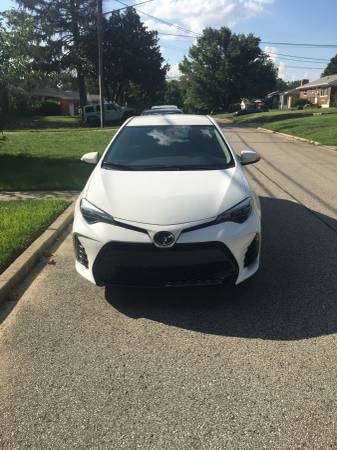 **** MUST SELL ONLY 10K Miles - One Owner 2017 Toyota Corolla SE - for sale in Florence, OH – photo 3