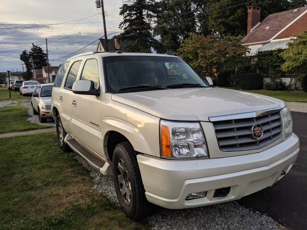 03 Cadillac Escalade for sale in mckeesport, PA – photo 2
