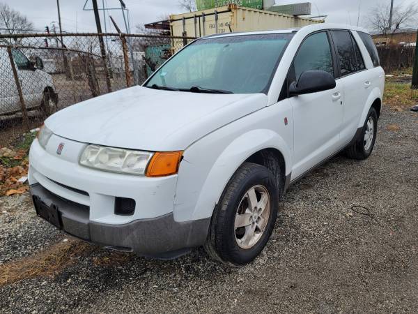 05 Saturn vue 96000 original miles 1 owner - - by for sale in Chicago, IL – photo 4