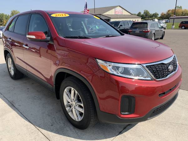 2014 Kia Sorento 2WD 4dr I4 LX - cars & trucks - by dealer - vehicle... for sale in Chesaning, MI – photo 3