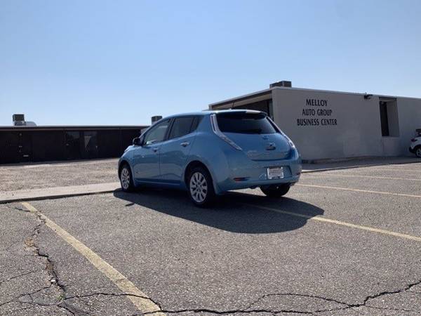 2015 Nissan LEAF hatchback Morningsky Blue - cars & trucks - by... for sale in Albuquerque, NM – photo 5