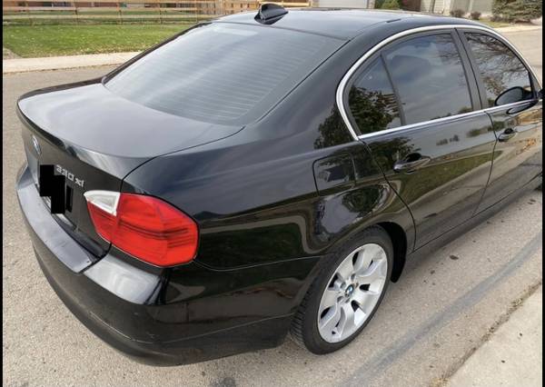 2006 BMW 330xi - All Wheel Drive! - cars & trucks - by owner -... for sale in Erie, CO – photo 3