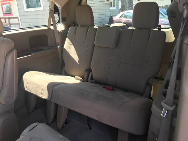2011 Chrysler Town and Country Touring for sale in Loveland, CO – photo 12