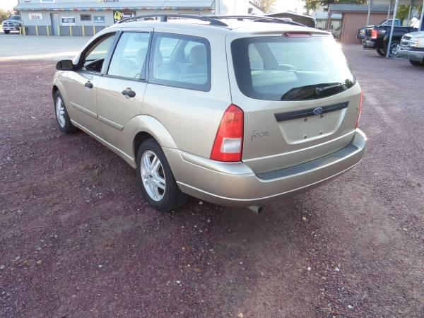 2000 Ford Focus Wagon for sale in worthington, SD – photo 4