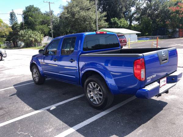 2012 *Nissan* *Frontier* *2WD Crew Cab SWB Automatic S for sale in Bradenton, FL – photo 6