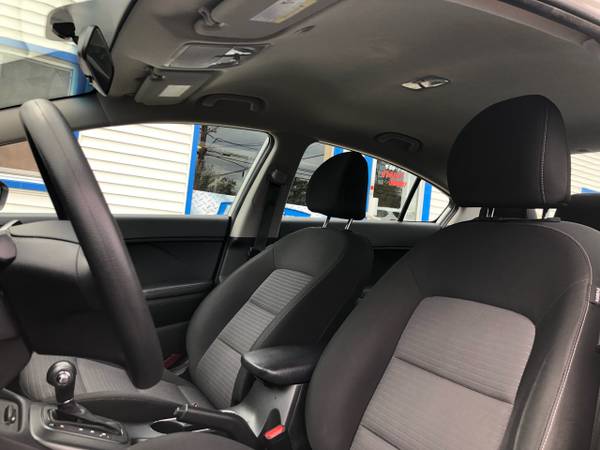 2015 Kia Forte 4dr Sdn Auto LX for sale in Deptford Township, NJ – photo 21
