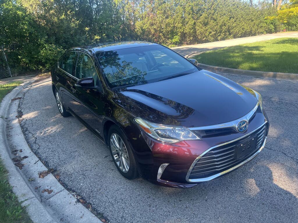 2016 Toyota Avalon Hybrid Limited FWD for sale in Chicago, IL – photo 5
