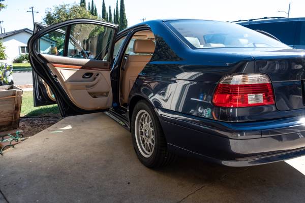 BMW e39 525i 2002 base sedan - cars & trucks - by owner - vehicle... for sale in Torrance, CA – photo 3